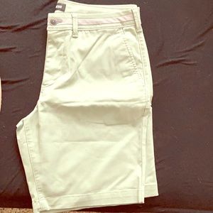 Express slim above the knee chino shorts